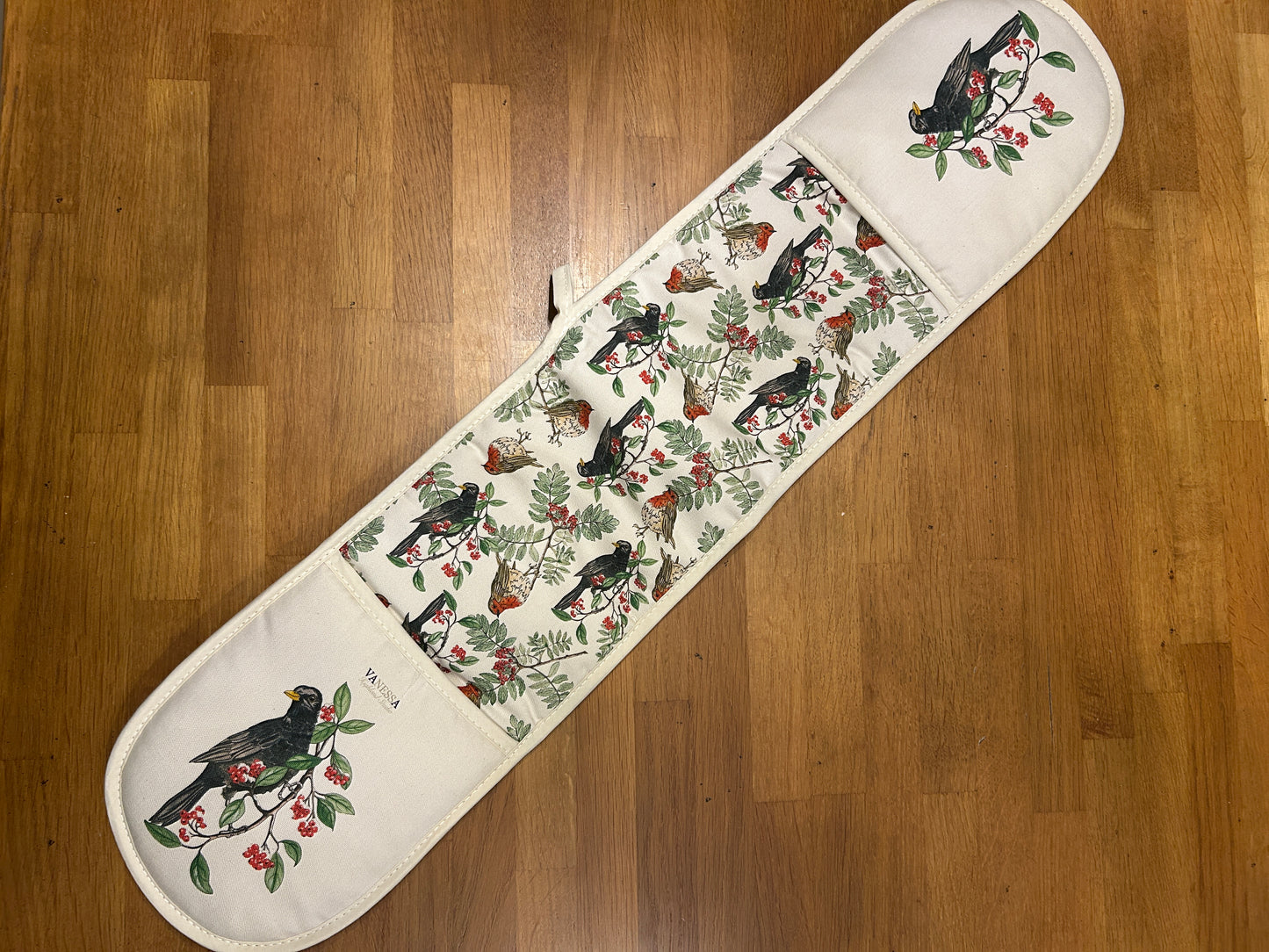 Festive Blackbird, Robin print, Oven Glove