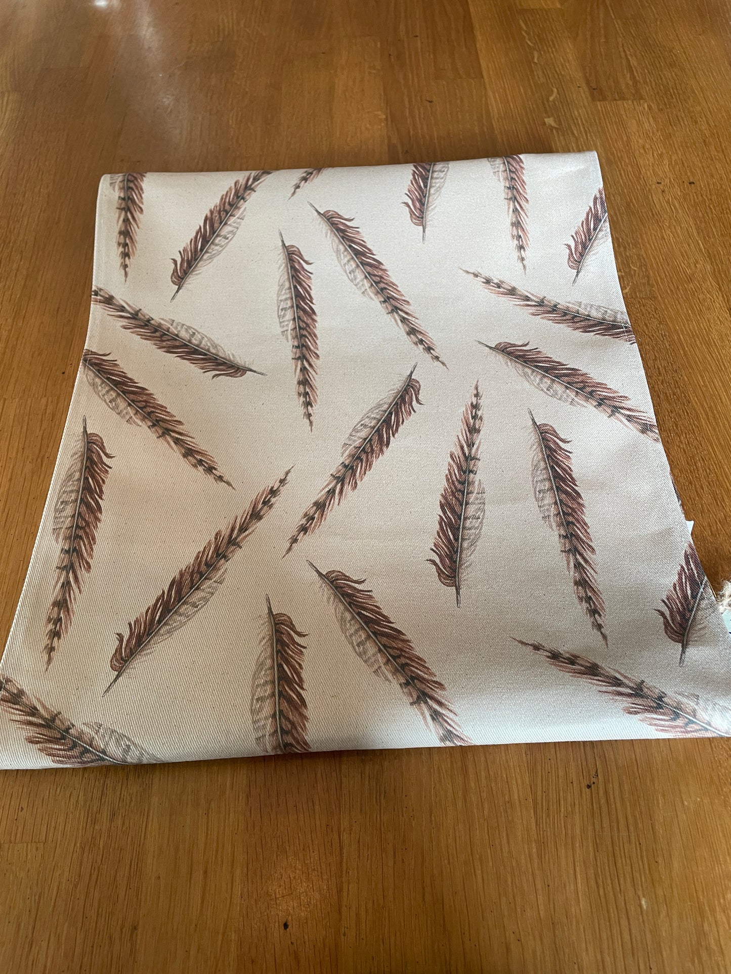 Country Feathers Design Table Runner, Organic Cotton