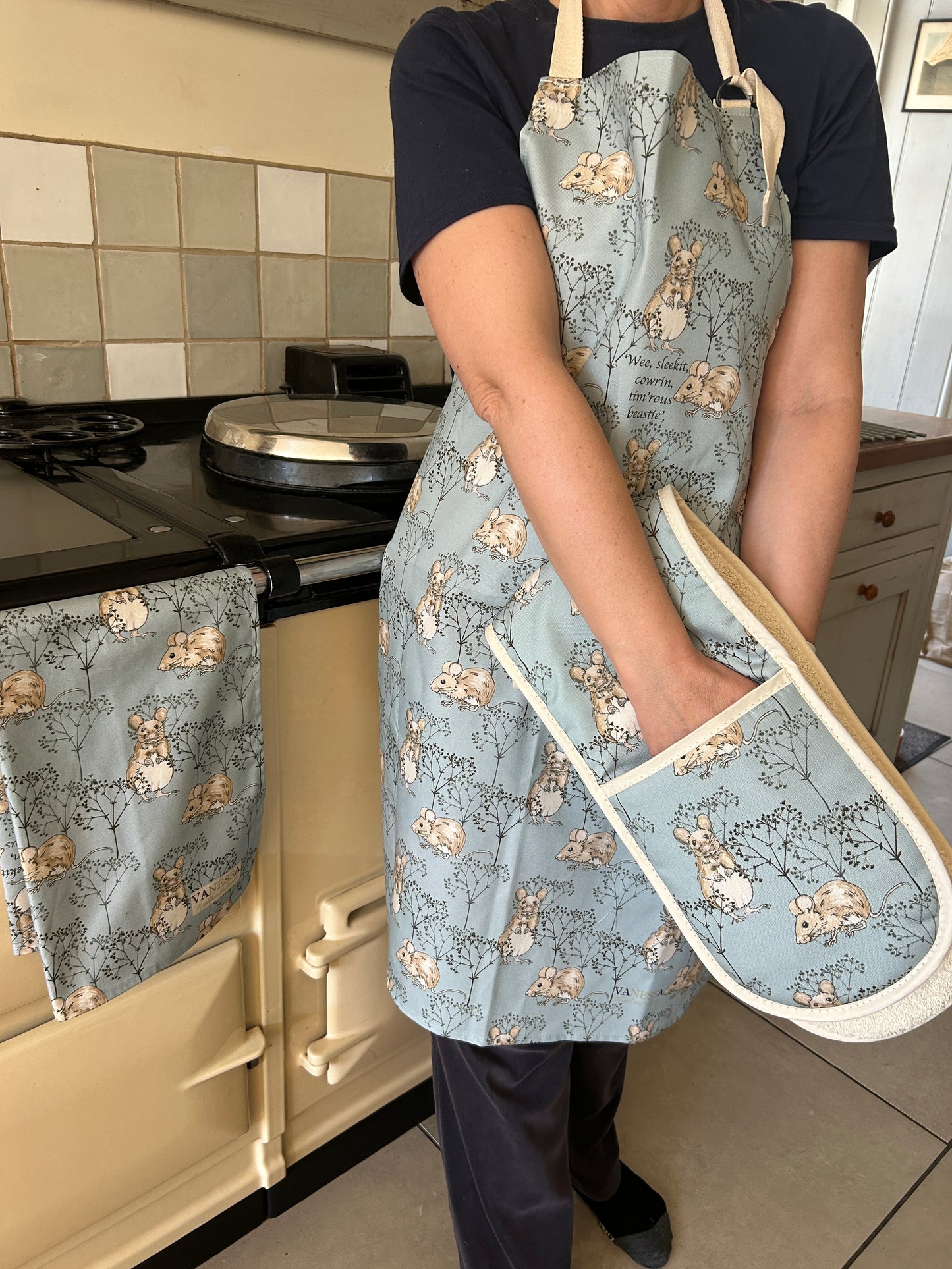 Wee Beastie Double Oven Glove