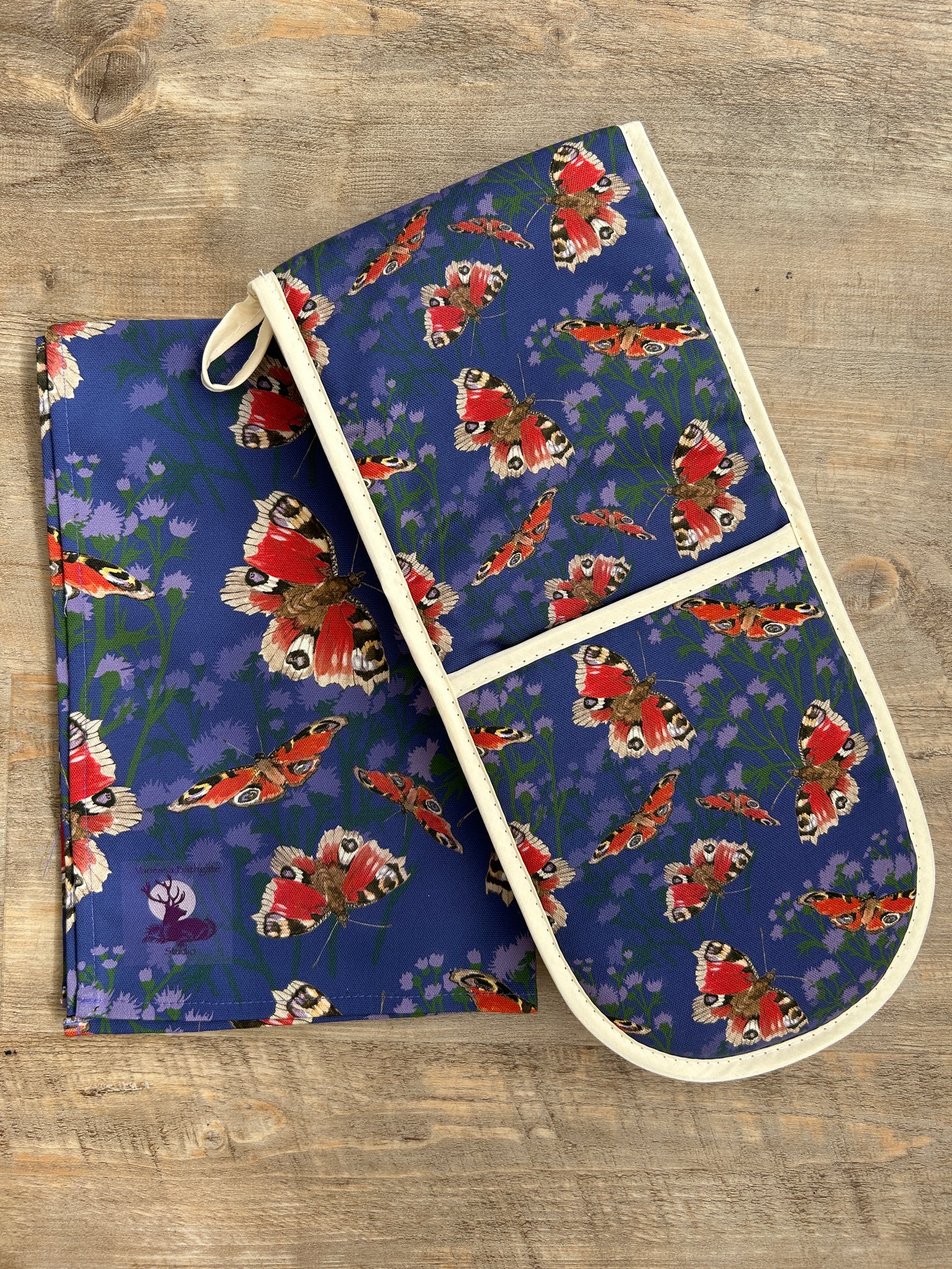 Butterfly and Thistle Design, Double Oven Glove