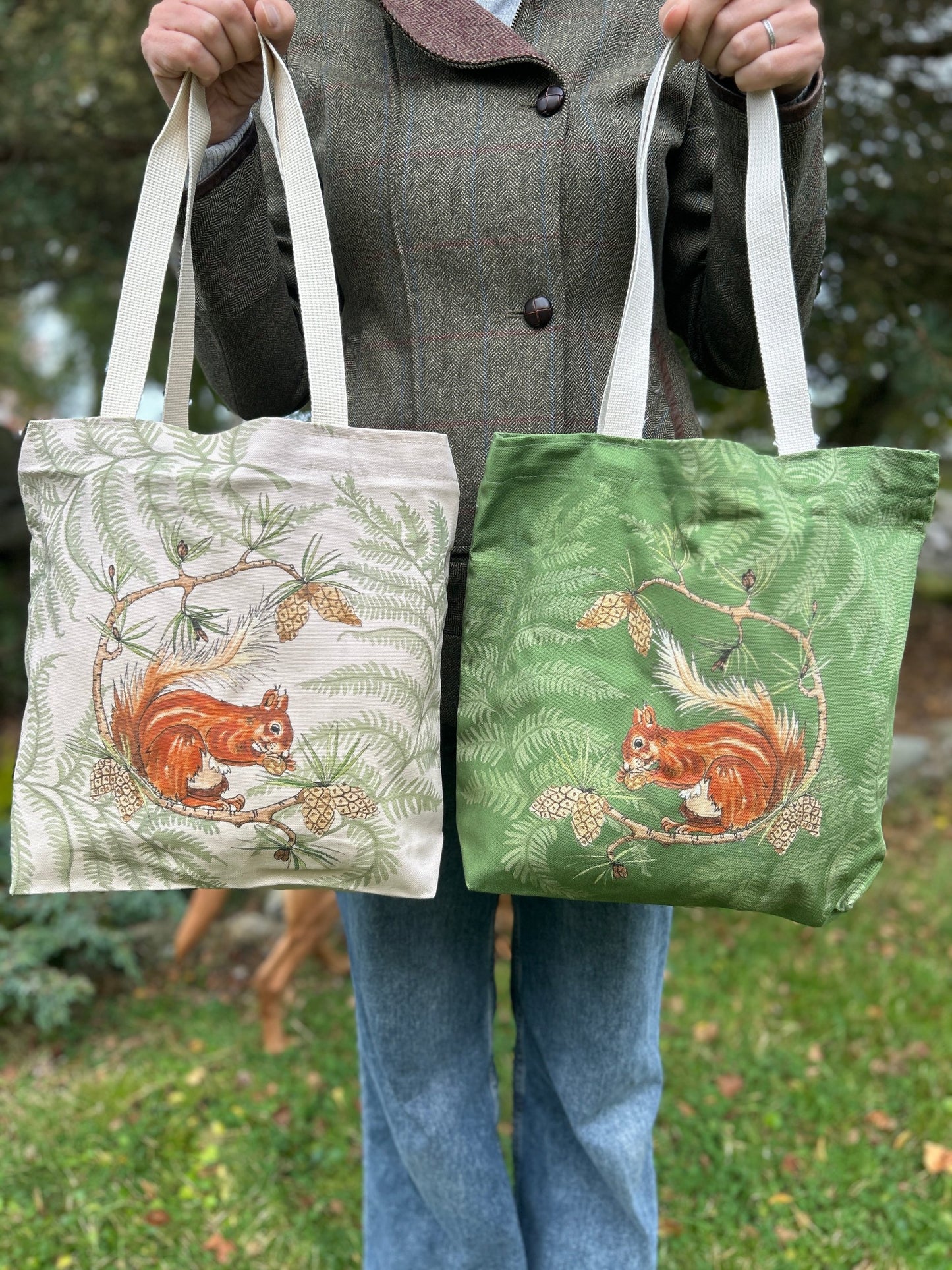 Cotton tote bags with fern and red squirrel illustration