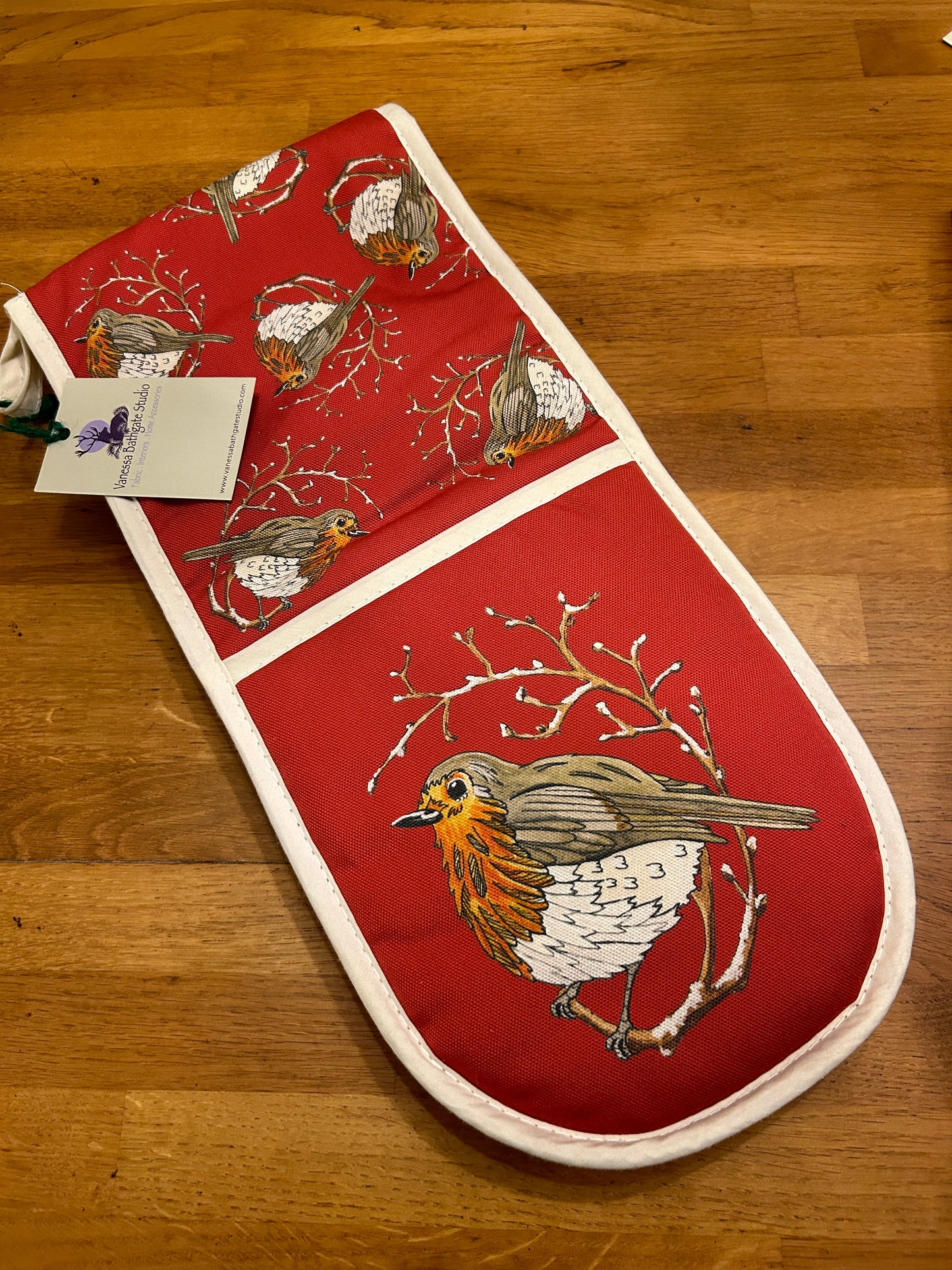 Festive Robin Oven Glove