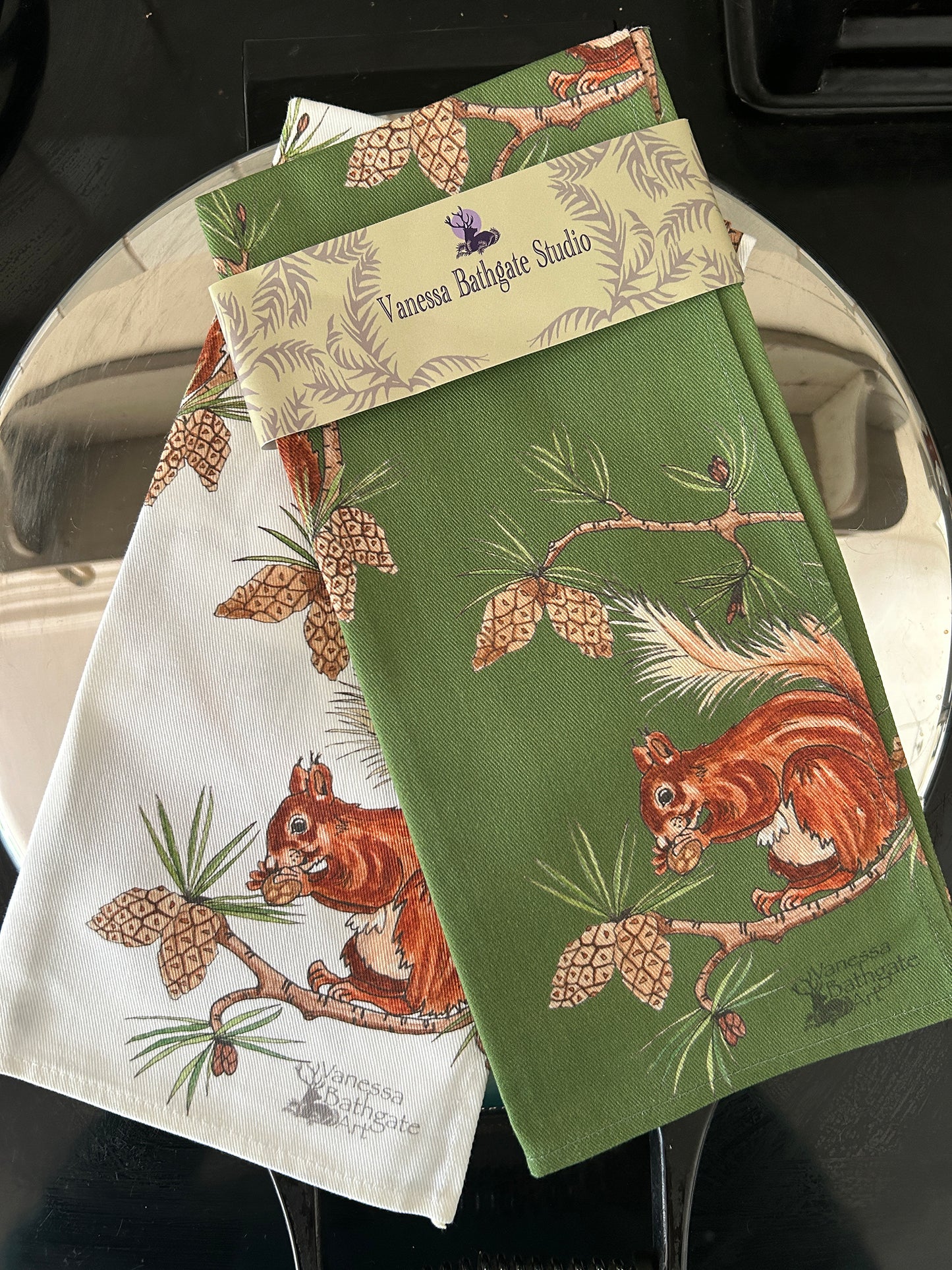 Red Squirrel Design, Cotton Tea Towel